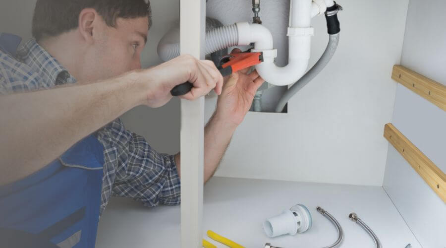 Professional Leak Detection Services in Centreville, AL